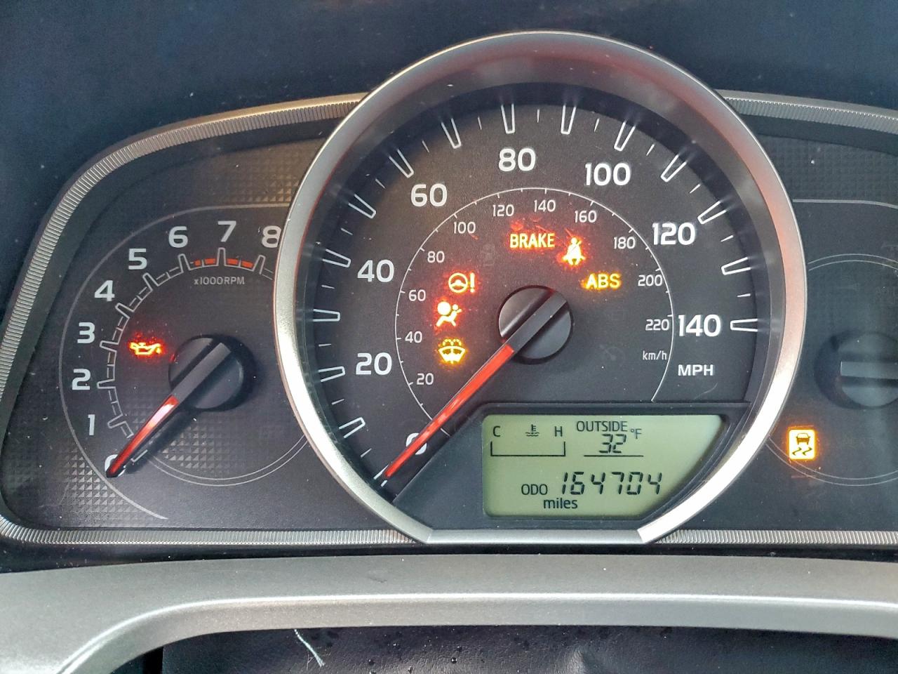 2013 TOYOTA RAV4 LE photo 9