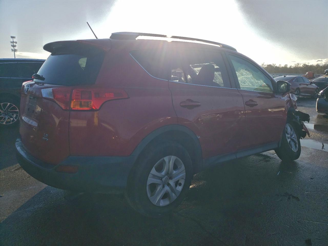 2013 TOYOTA RAV4 LE photo 3