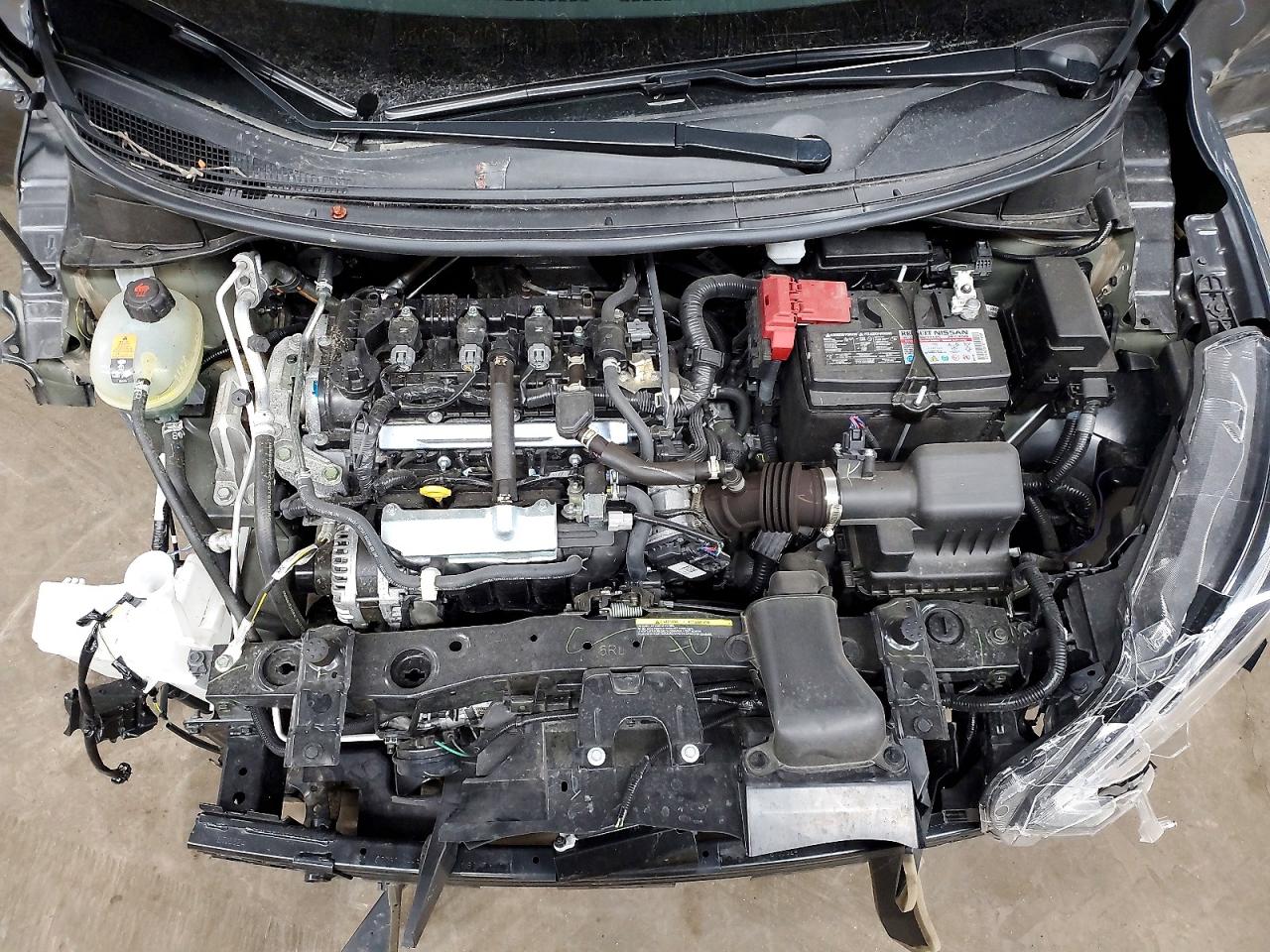 2025 NISSAN VERSA SV photo 11