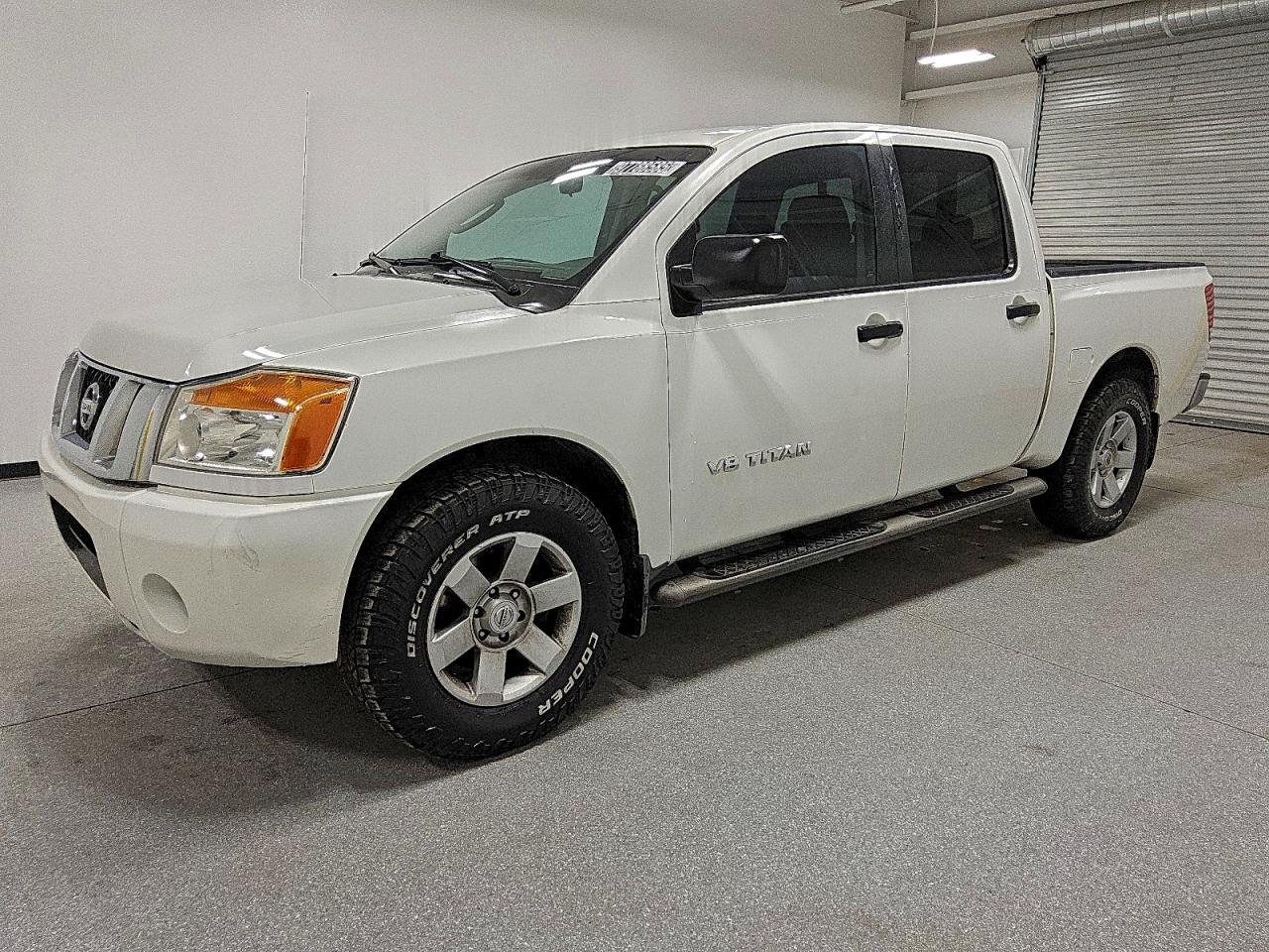 2009 NISSAN TITAN
