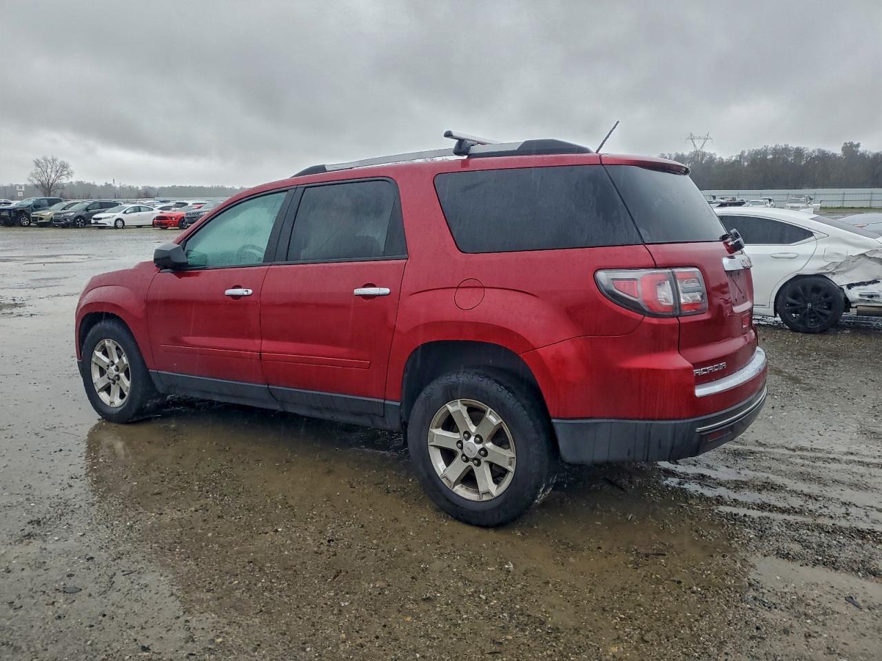 2014 GMC ACADIA SLE photo 2