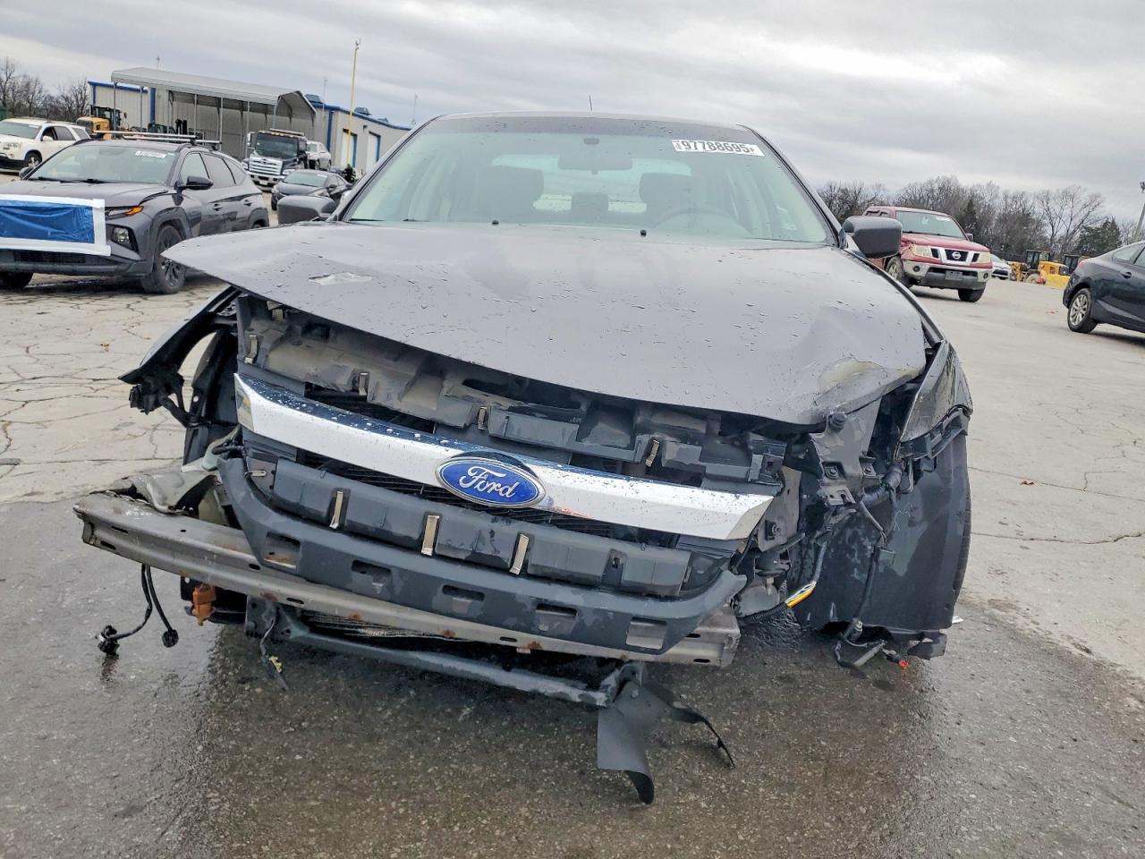 2011 FORD FUSION SE photo 5