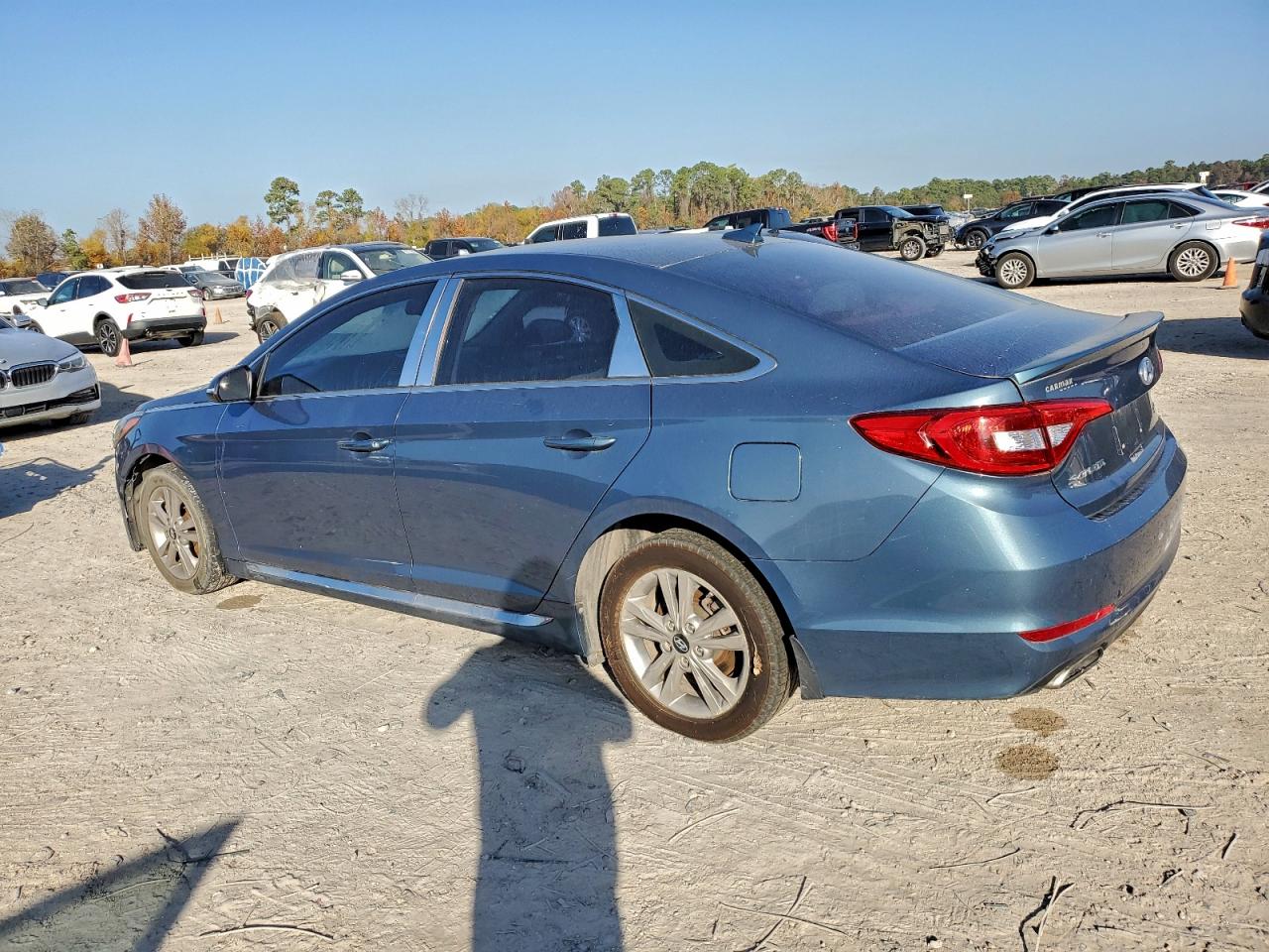 2015 HYUNDAI SONATA SPORT photo 2