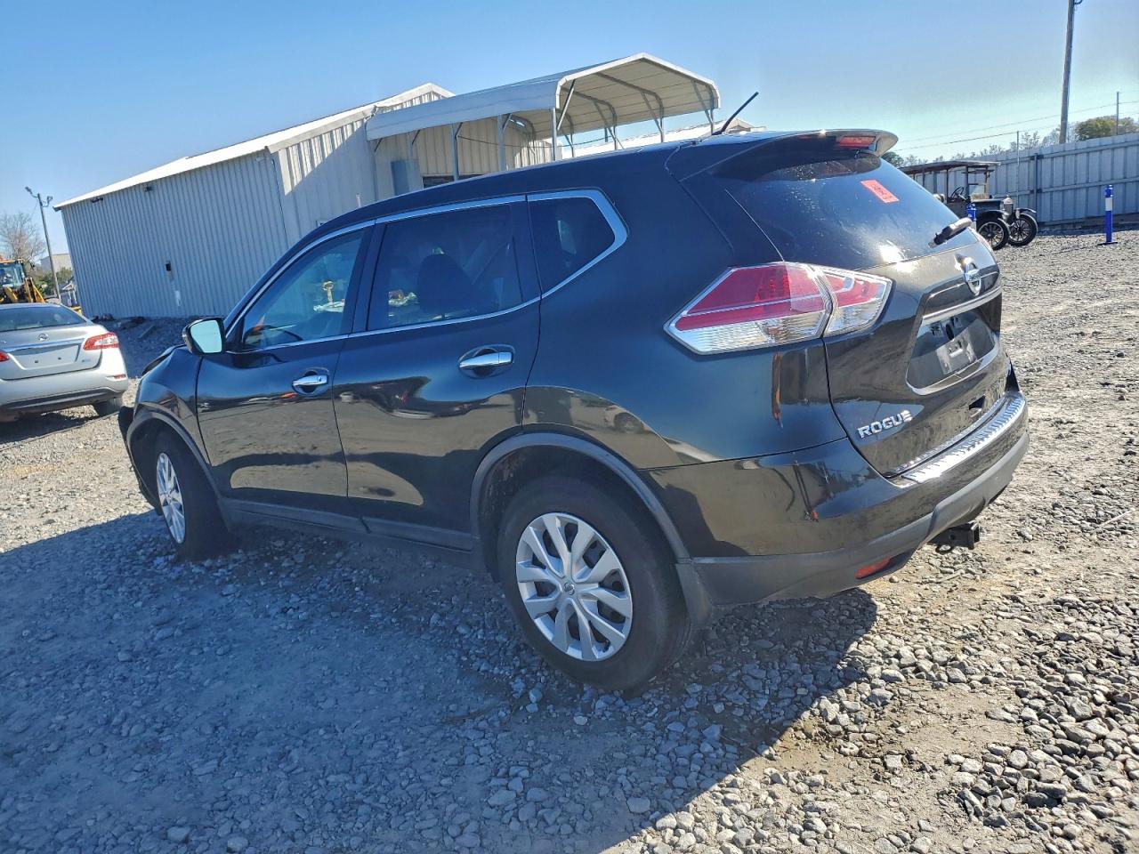 2014 NISSAN ROGUE S photo 2