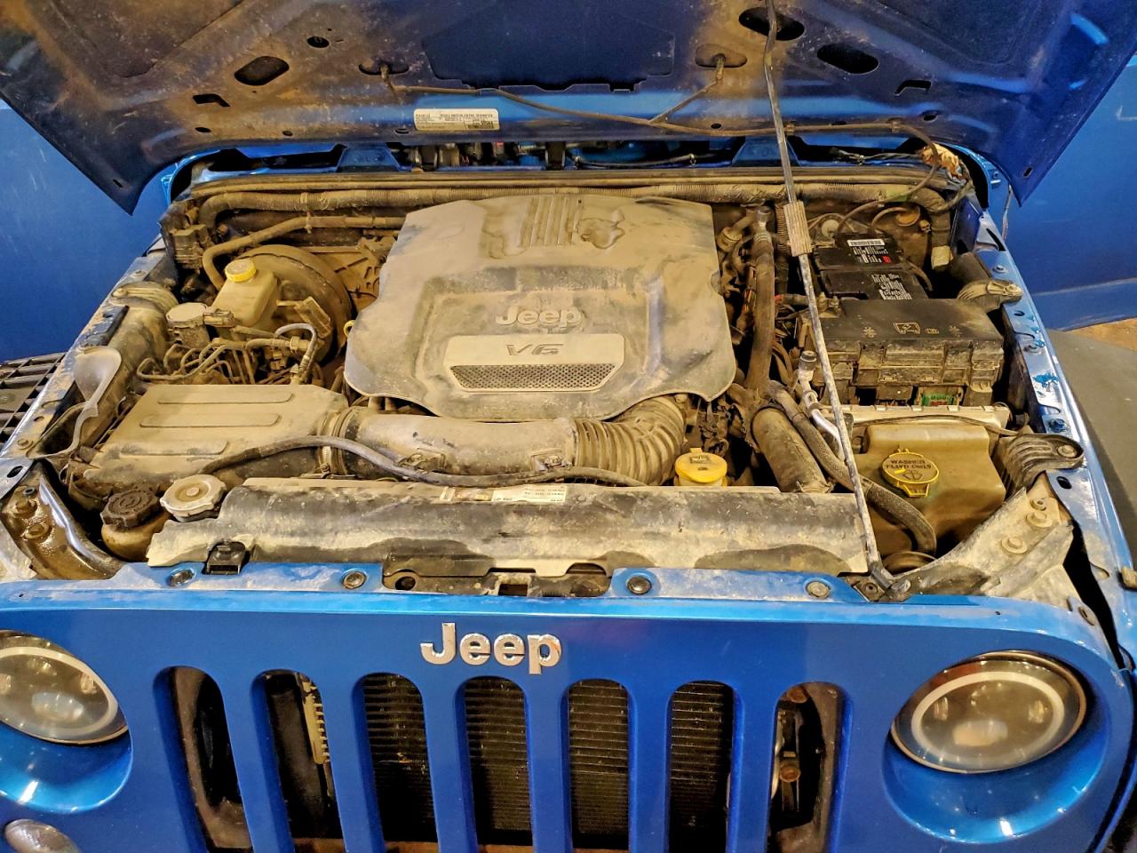 2016 JEEP WRANGLER UNLIMITED SPORT photo 12