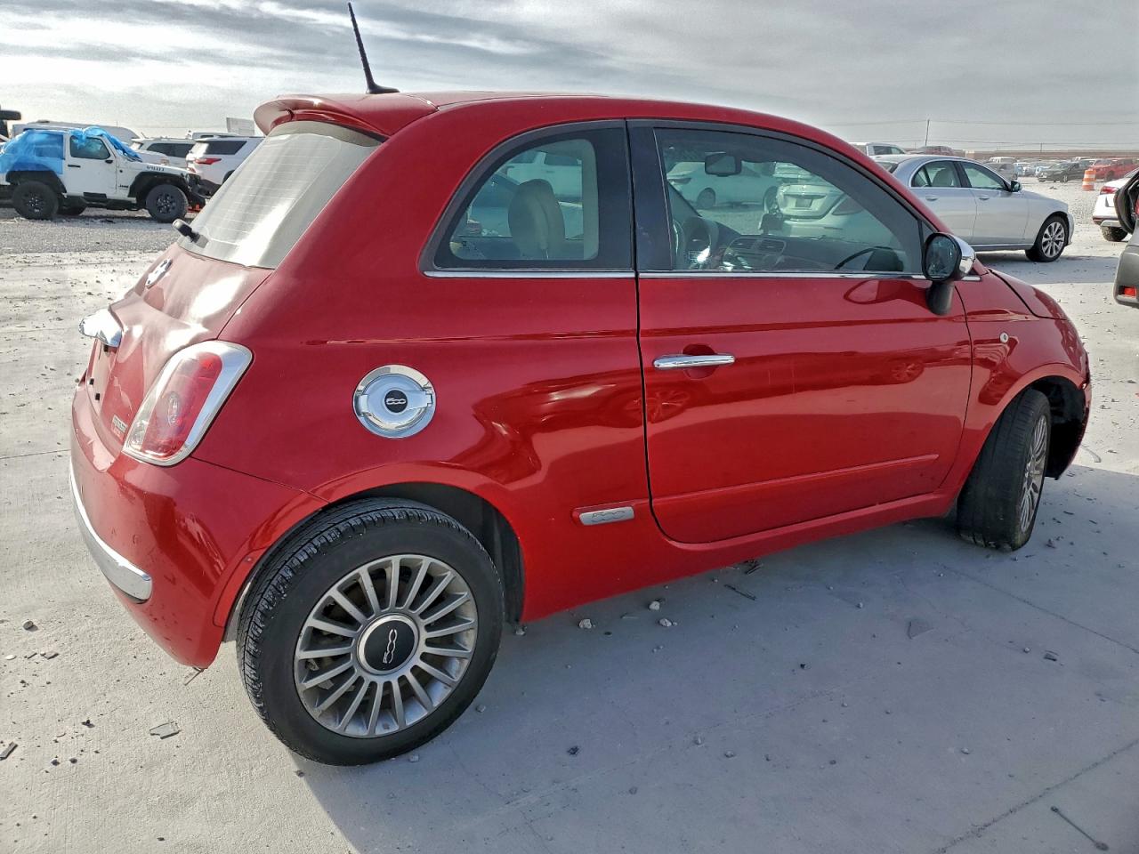 2014 FIAT 500 LOUNGE photo 3