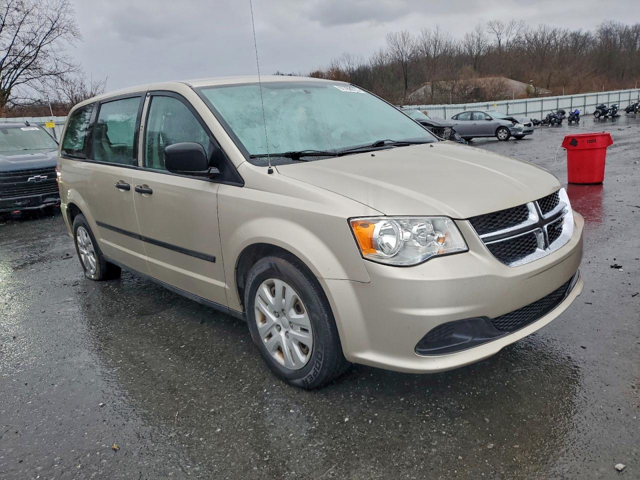 2015 DODGE GRAND CARAVAN SE photo 4