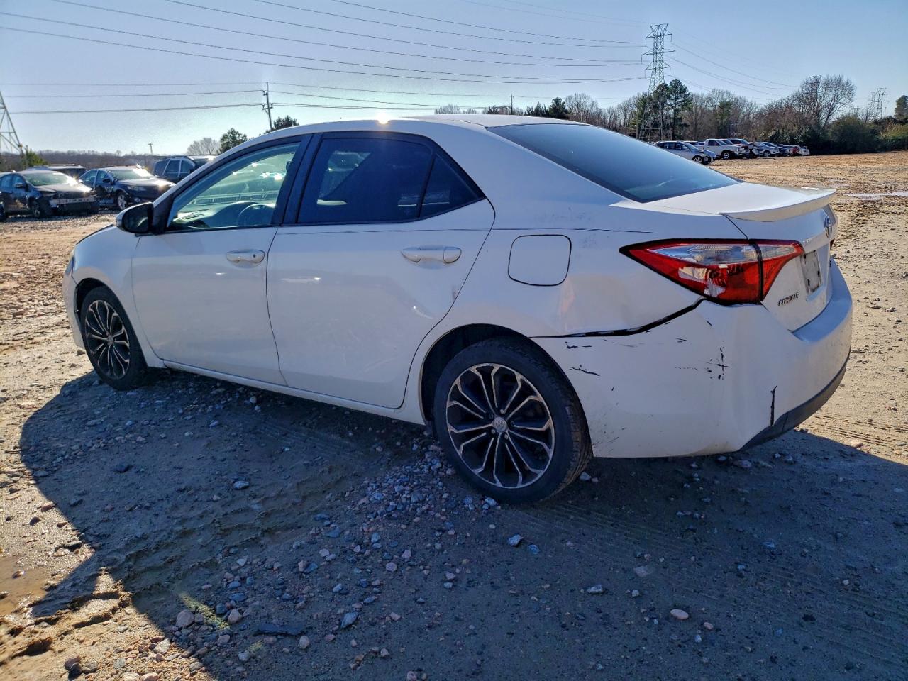 2016 TOYOTA COROLLA L photo 3