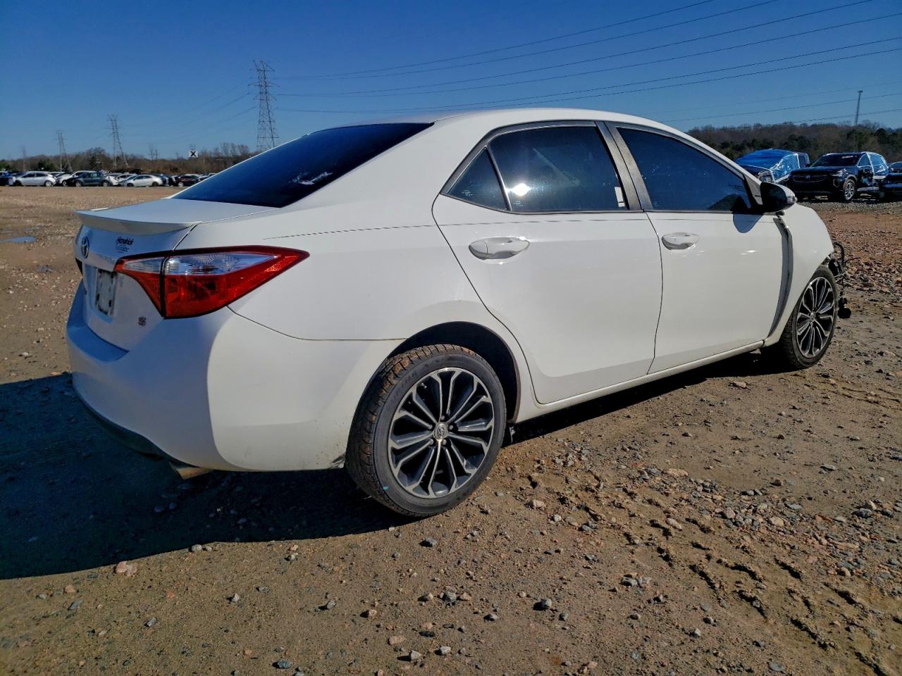 2016 TOYOTA COROLLA L photo 5