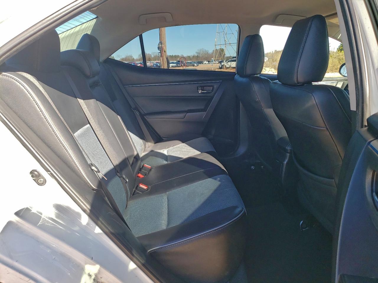 2016 TOYOTA COROLLA L photo 19
