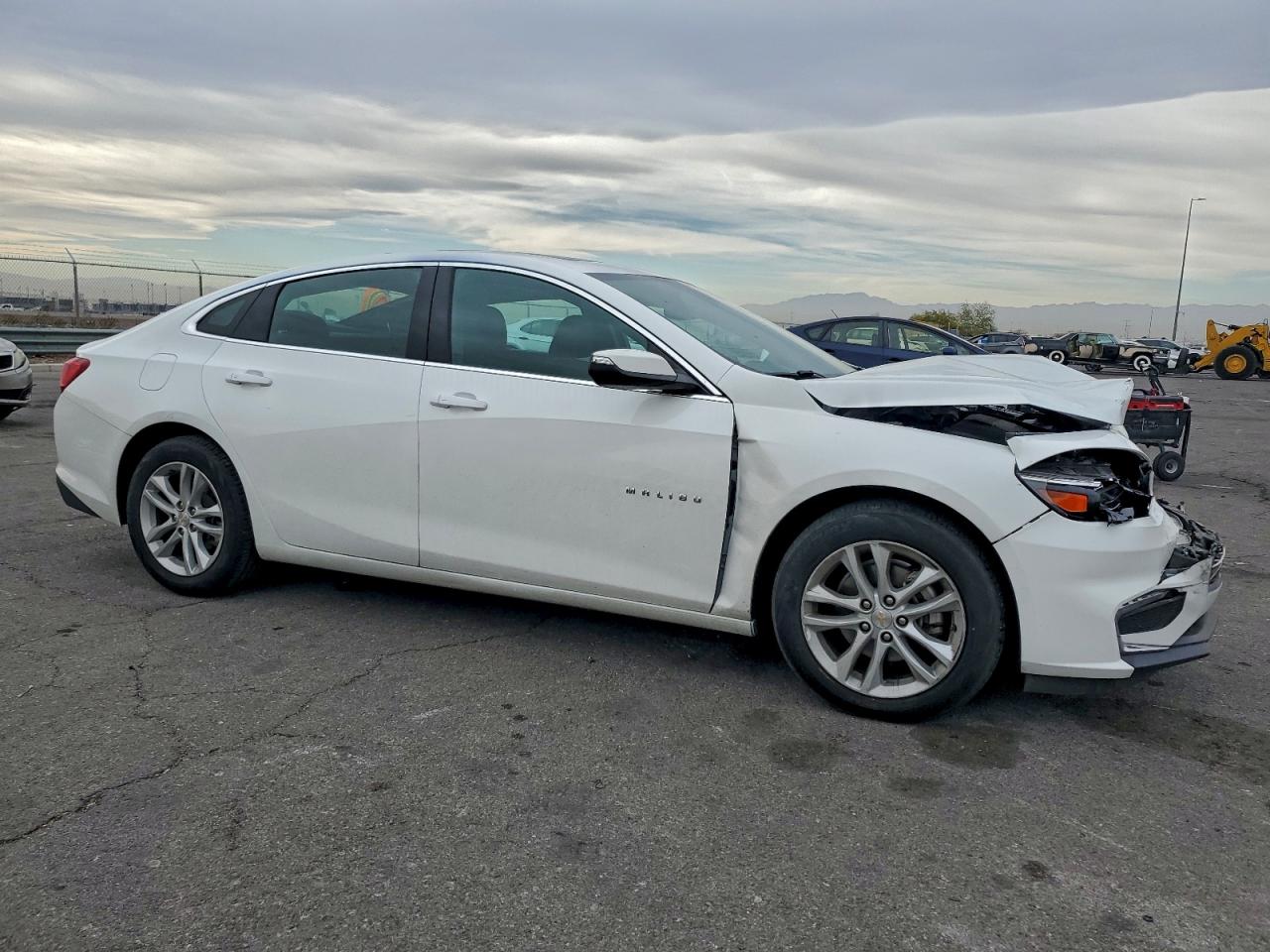 2018 CHEVROLET MALIBU LT photo 7