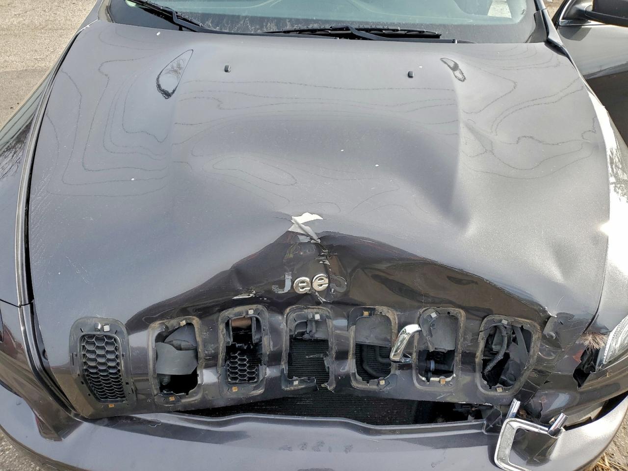 2015 JEEP CHEROKEE LATITUDE photo 23