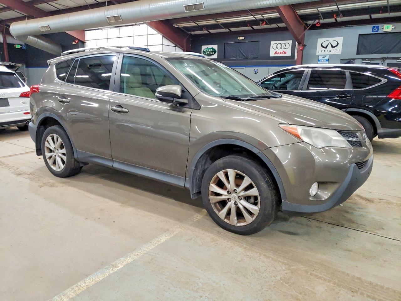 2014 TOYOTA RAV4 LIMITED photo 4