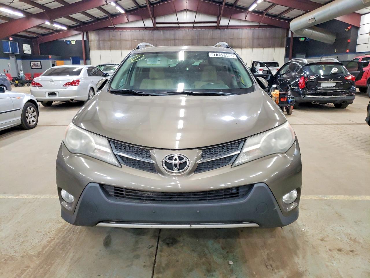 2014 TOYOTA RAV4 LIMITED photo 5