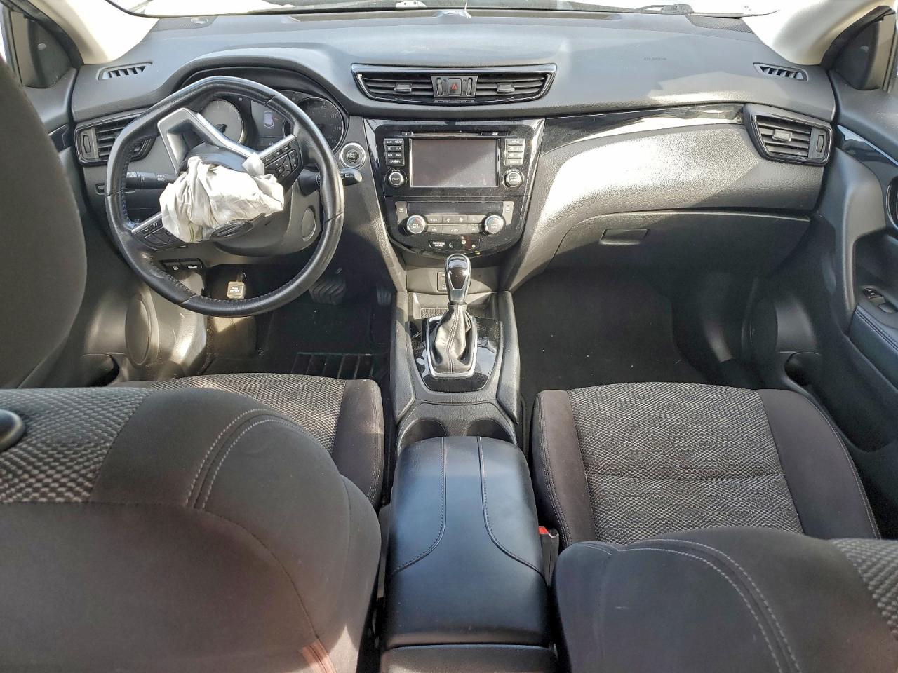 2018 NISSAN ROGUE SPORT S photo 8
