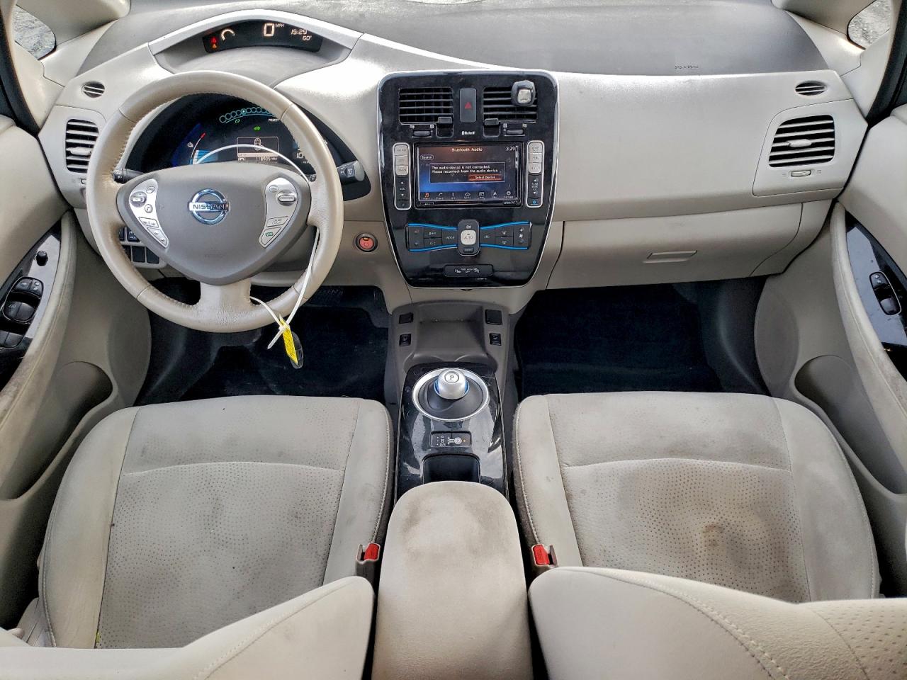 2017 NISSAN LEAF S photo 8