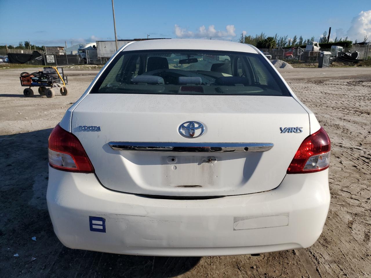2008 TOYOTA YARIS photo 6