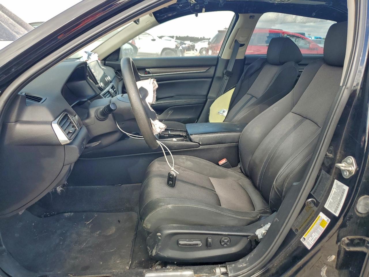 2018 HONDA ACCORD EX photo 7