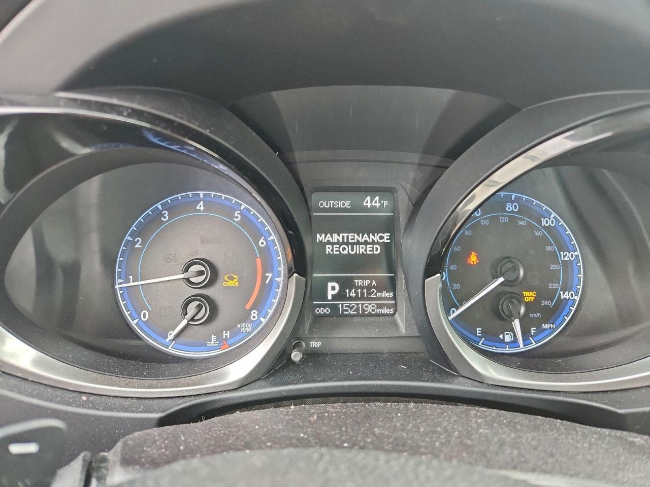 2015 TOYOTA COROLLA L photo 9