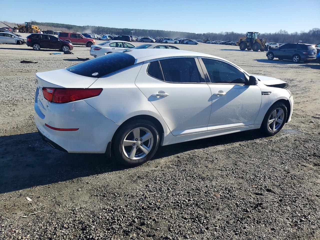 2015 KIA OPTIMA LX photo 3