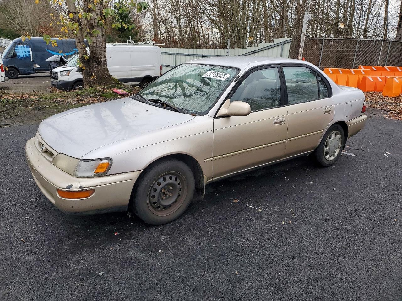 1996 TOYOTA COROLLA DX — REAR END damage — photo 1