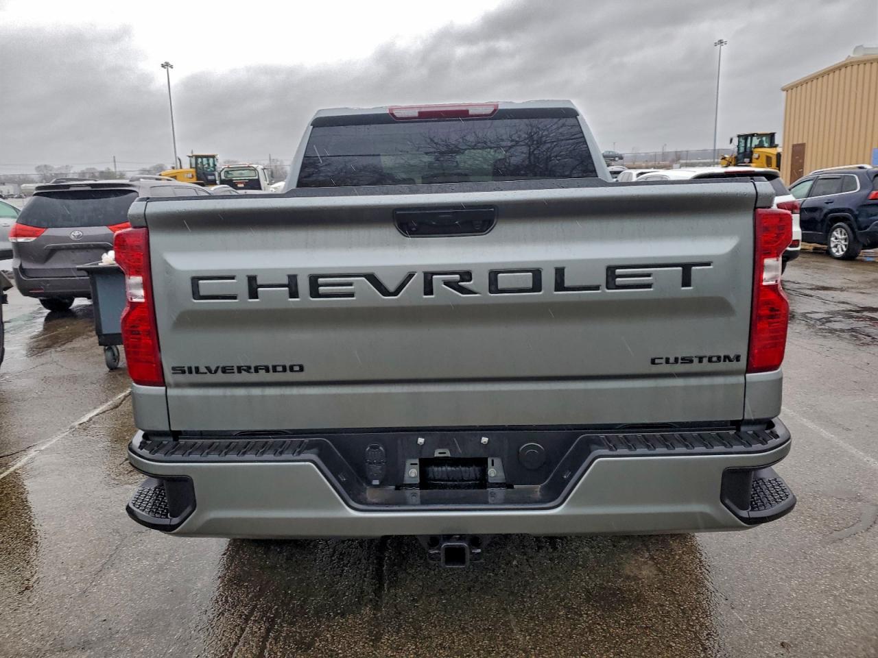 2025 CHEVROLET SILVERADO K1500 CUSTOM photo 6
