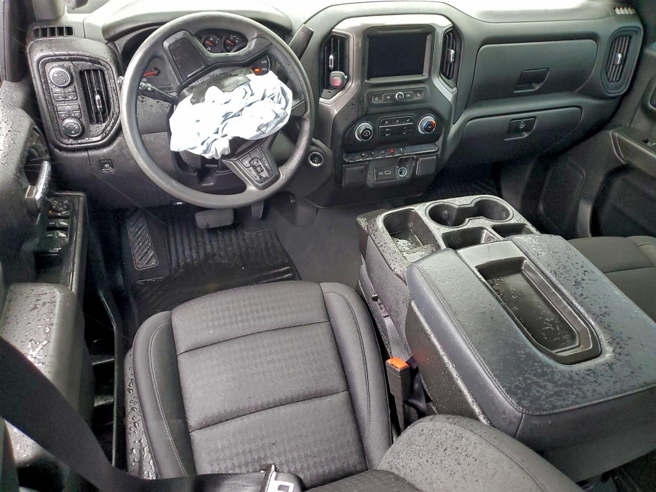 2025 CHEVROLET SILVERADO K1500 CUSTOM photo 8