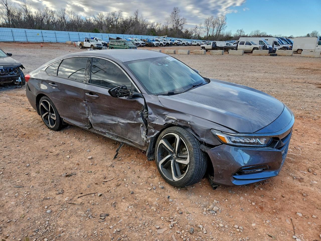 2018 HONDA ACCORD SPORT photo 4