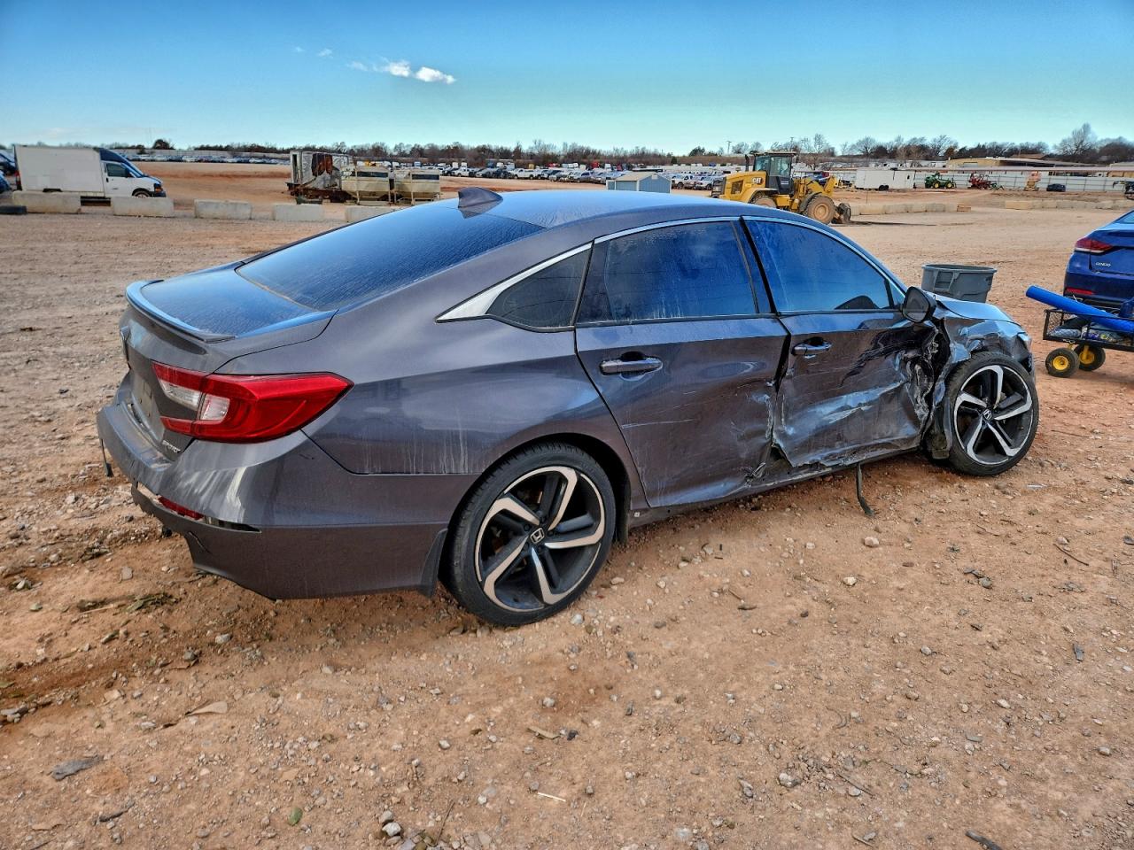 2018 HONDA ACCORD SPORT photo 3