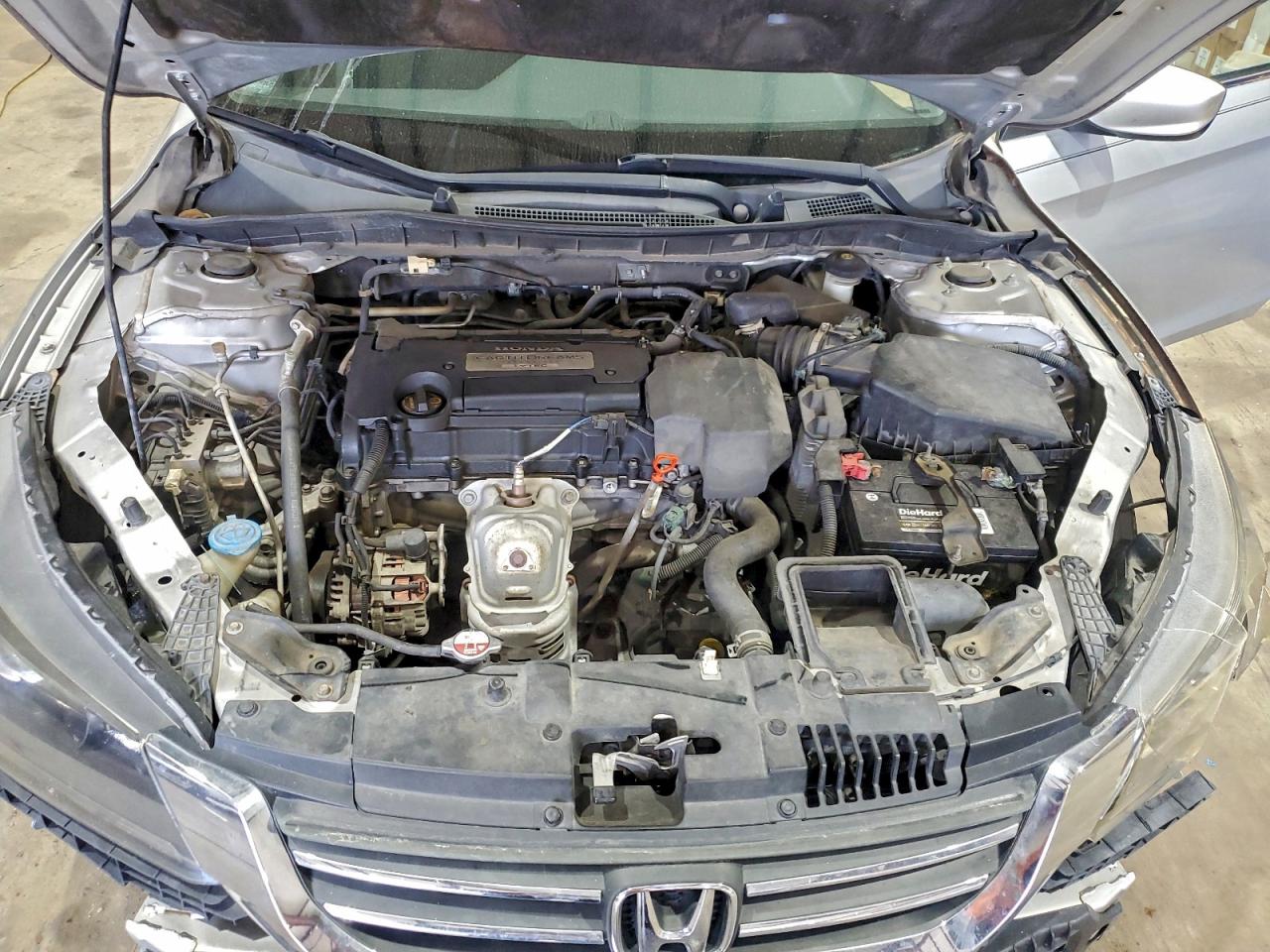 2013 HONDA ACCORD LX photo 11