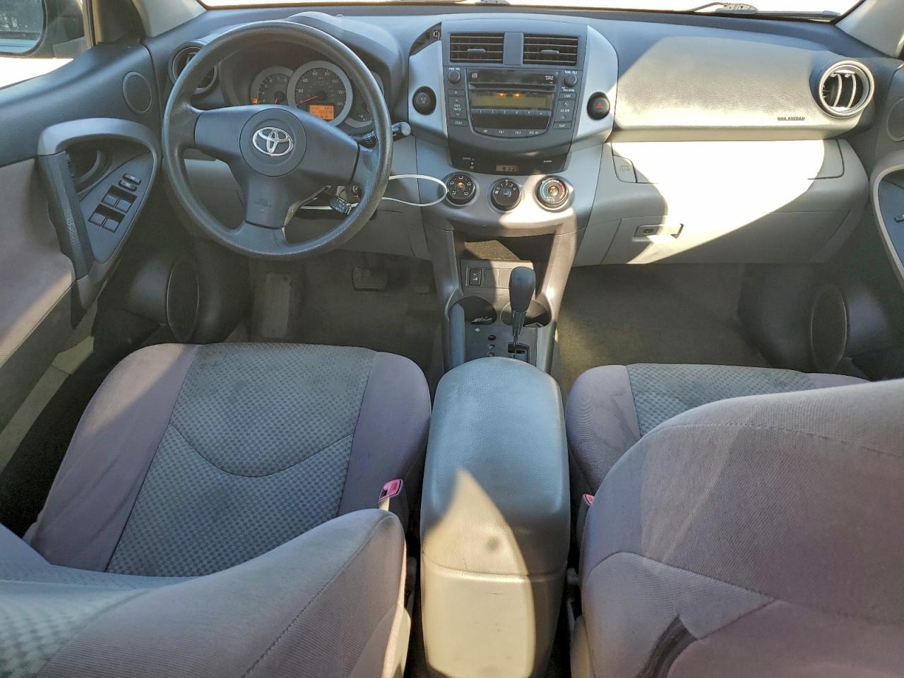 2006 TOYOTA RAV4 photo 8
