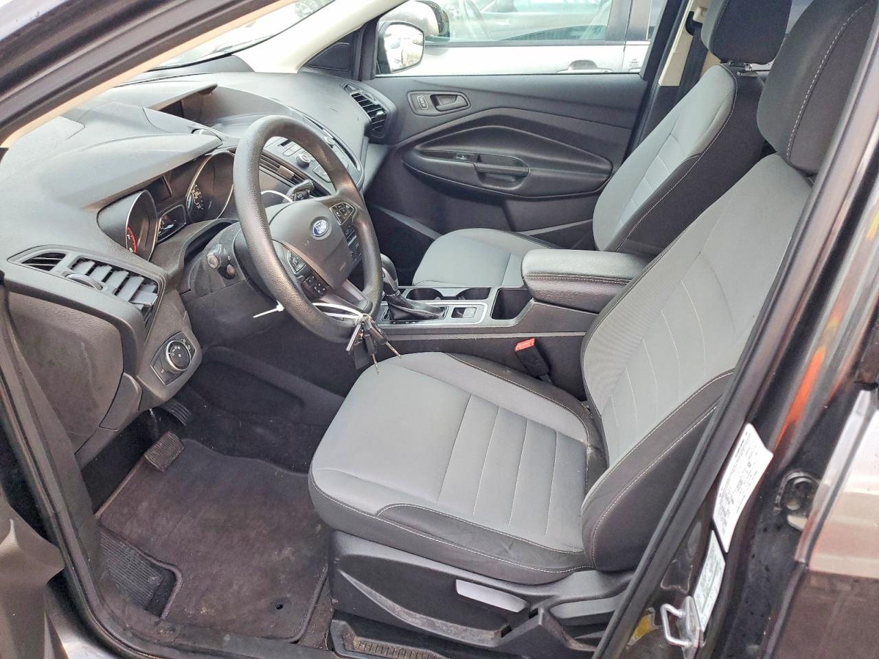 2017 FORD ESCAPE S photo 7