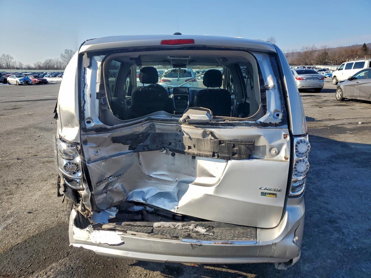 2012 DODGE GRAND CARAVAN CREW photo 6
