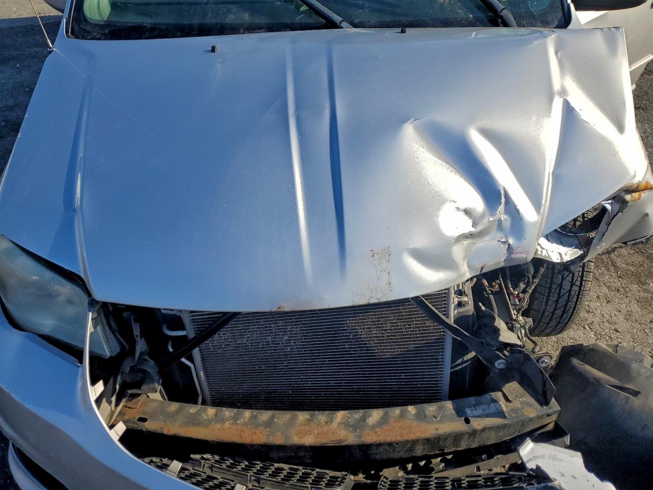2012 DODGE GRAND CARAVAN CREW photo 12
