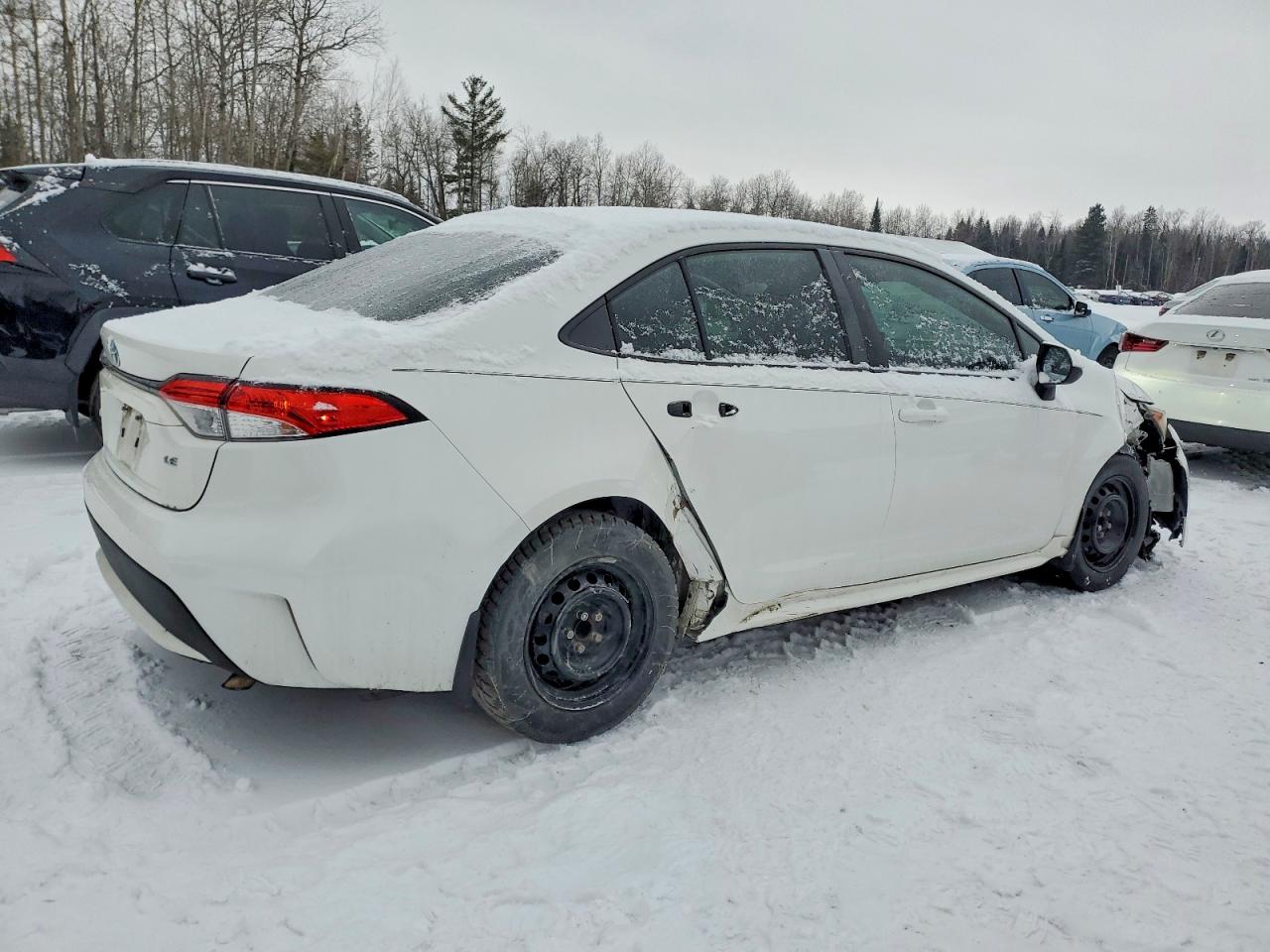 2020 TOYOTA COROLLA LE photo 3