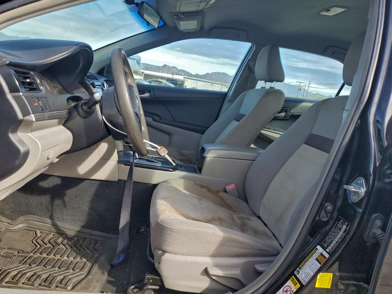 2012 TOYOTA CAMRY BASE photo 7