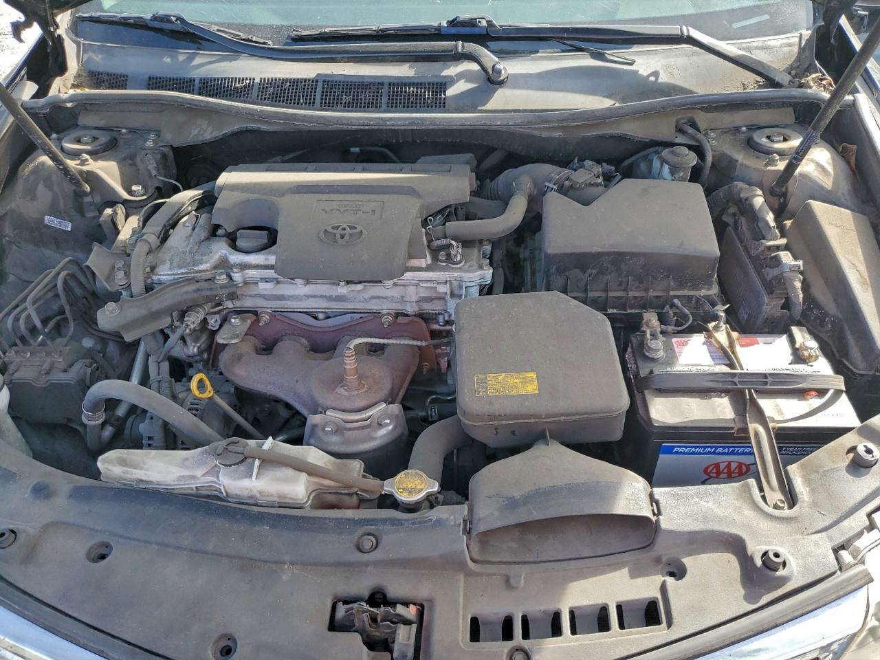 2012 TOYOTA CAMRY BASE photo 11