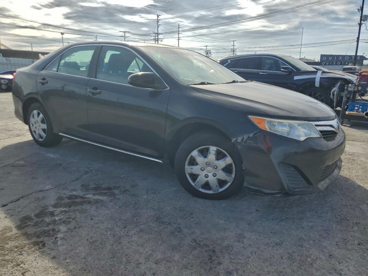 2012 TOYOTA CAMRY BASE photo 4
