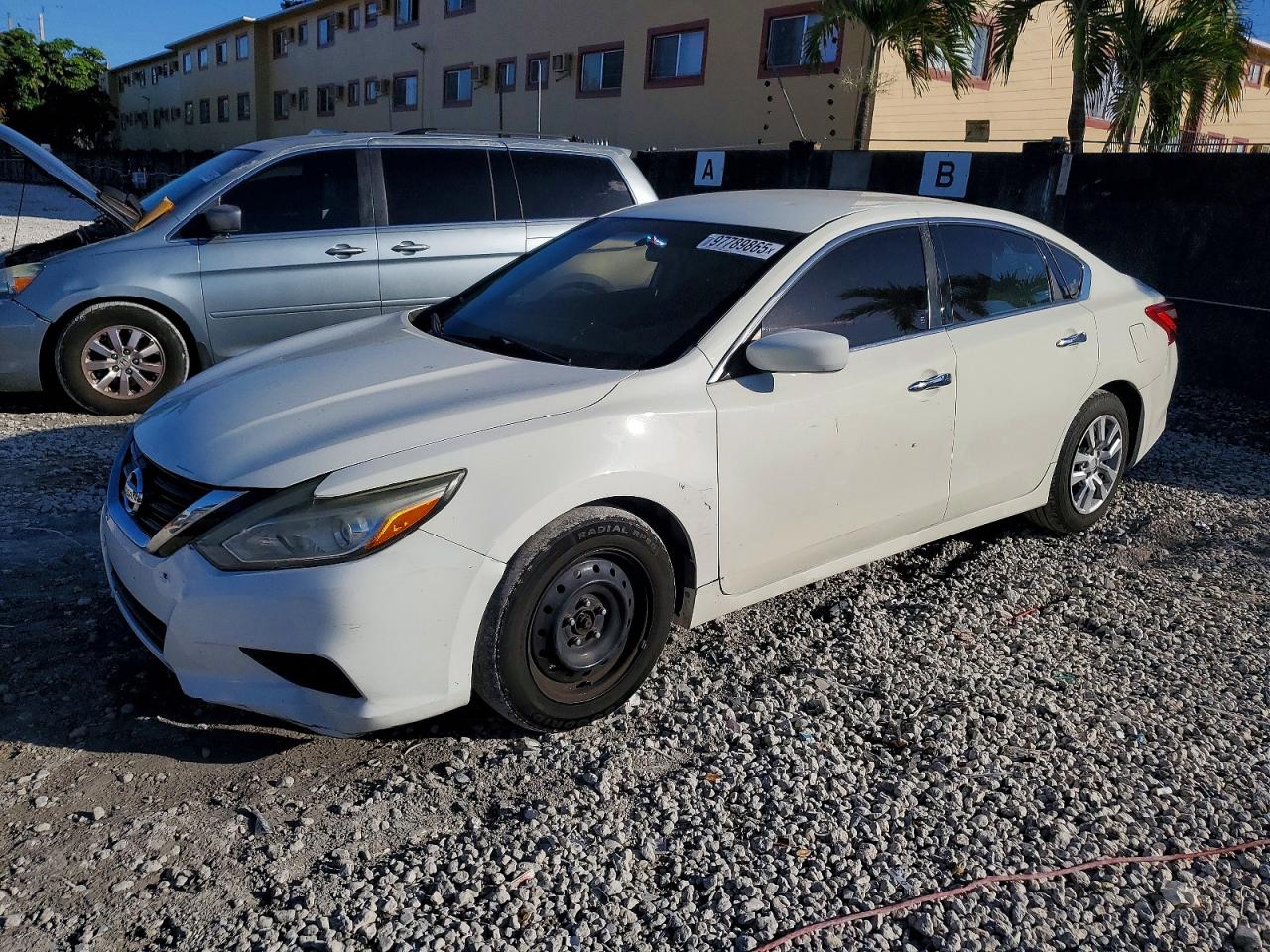 2016 NISSAN ALTIMA