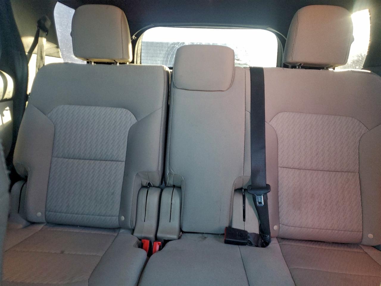 2019 FORD EXPLORER photo 10