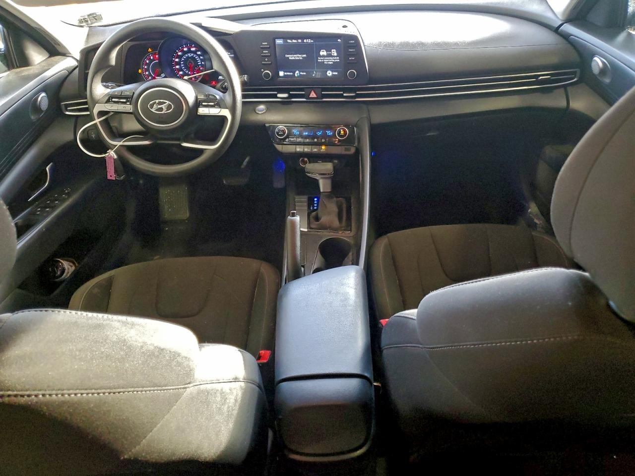 2023 HYUNDAI ELANTRA SEL photo 15