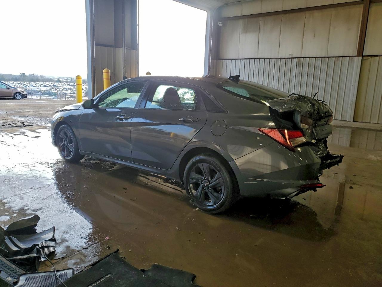 2023 HYUNDAI ELANTRA SEL photo 3