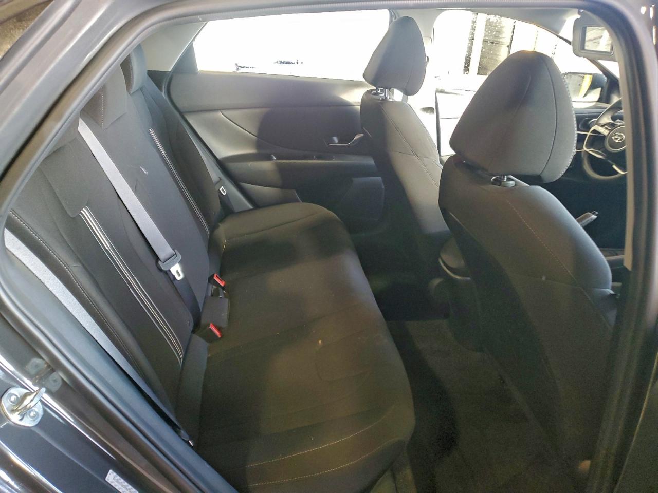 2023 HYUNDAI ELANTRA SEL photo 19