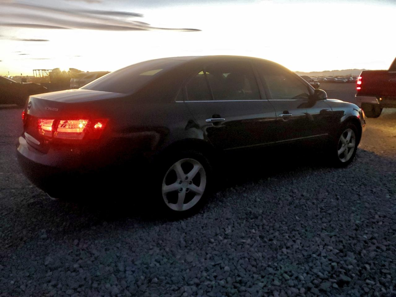 2007 HYUNDAI SONATA SE photo 3