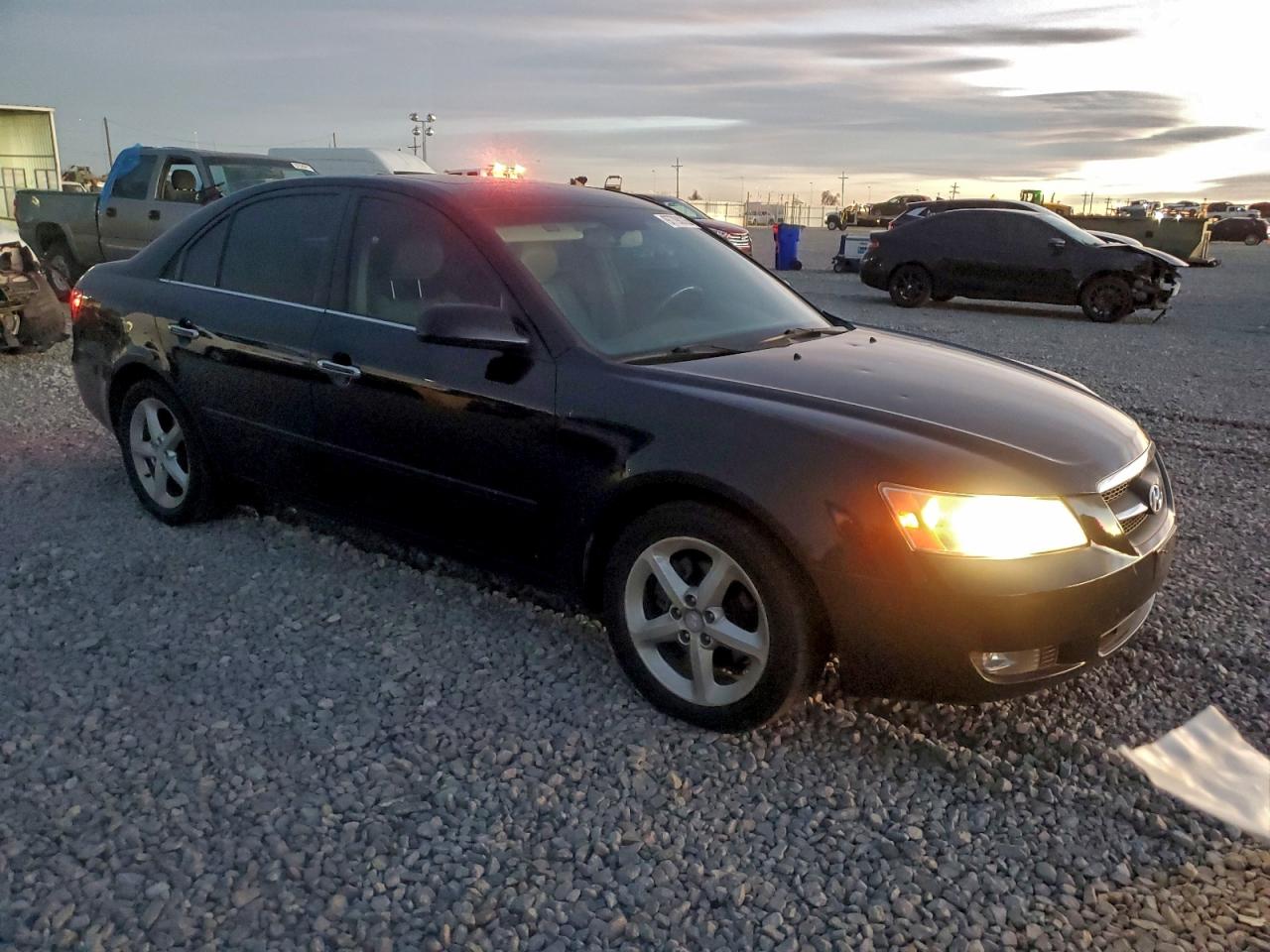 2007 HYUNDAI SONATA SE photo 4