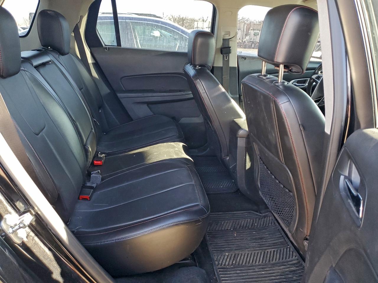 2017 GMC TERRAIN SLT photo 11