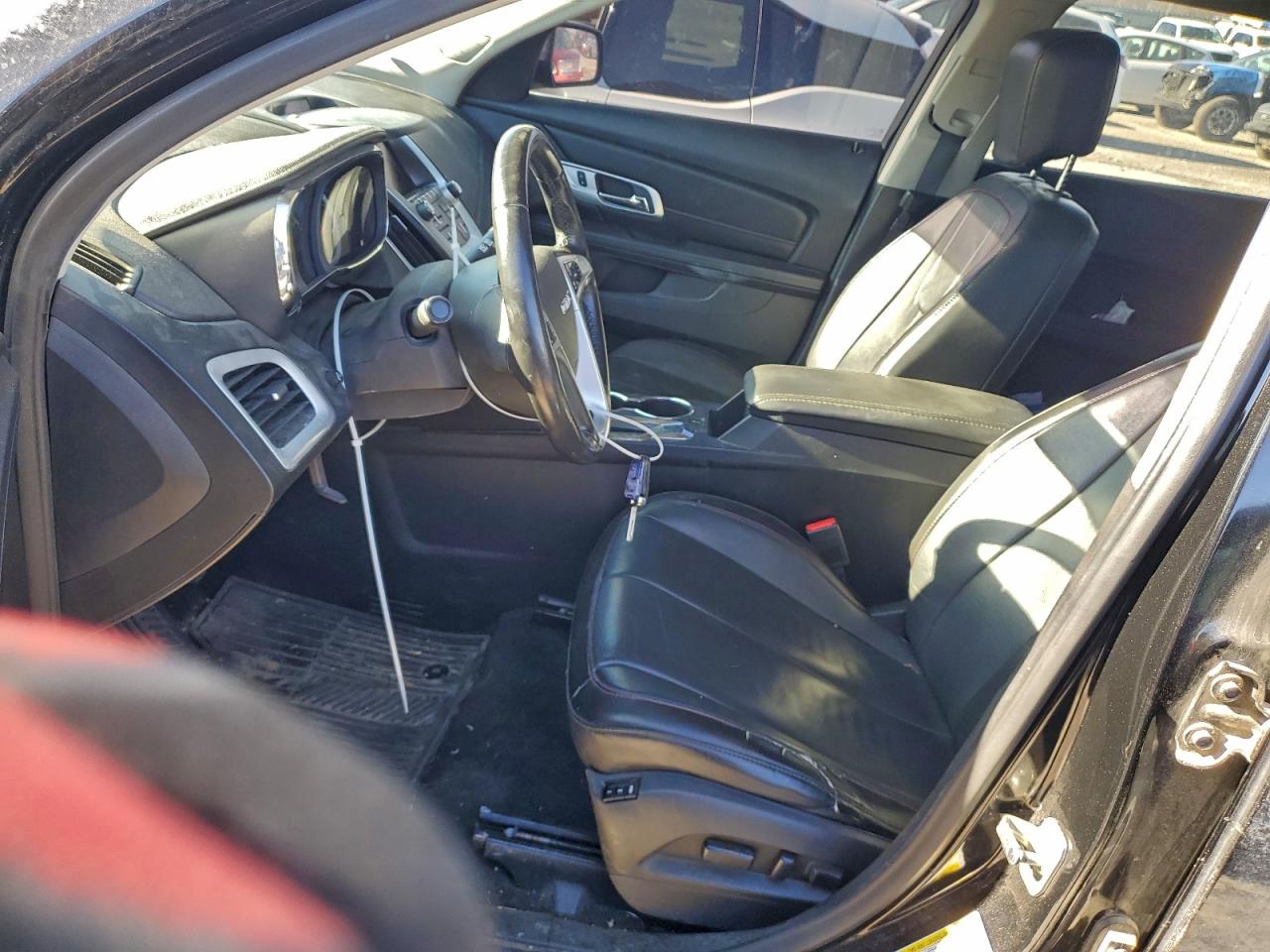 2017 GMC TERRAIN SLT photo 7