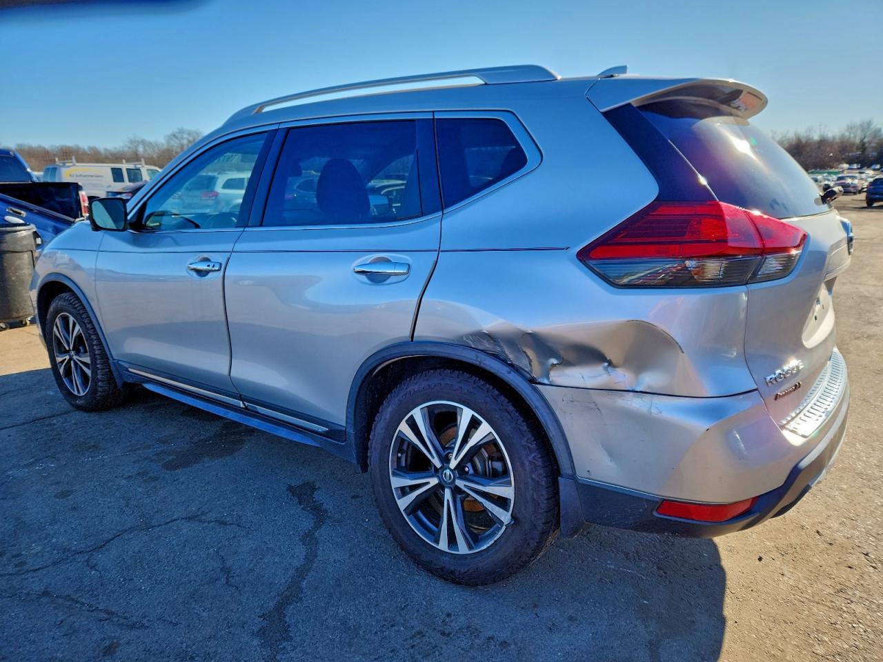 2017 NISSAN ROGUE S photo 3