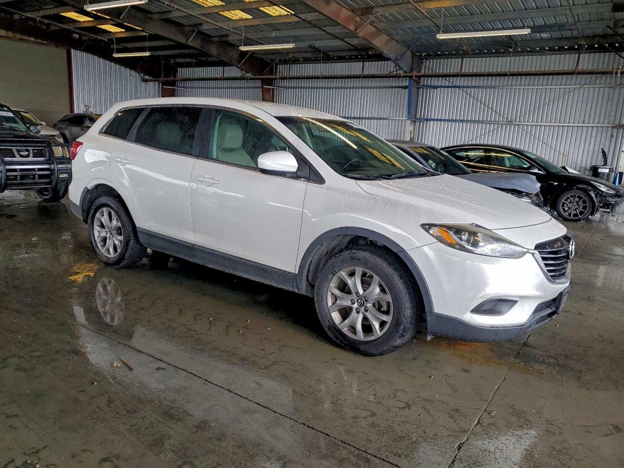 2014 MAZDA CX-9 TOURING photo 4