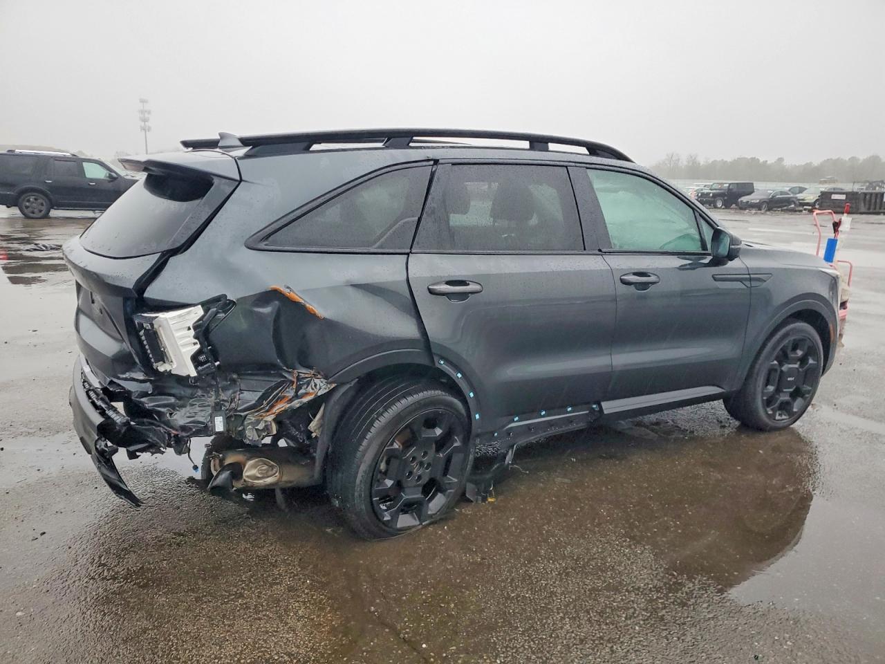 2024 KIA SORENTO X-LINE SX photo 3